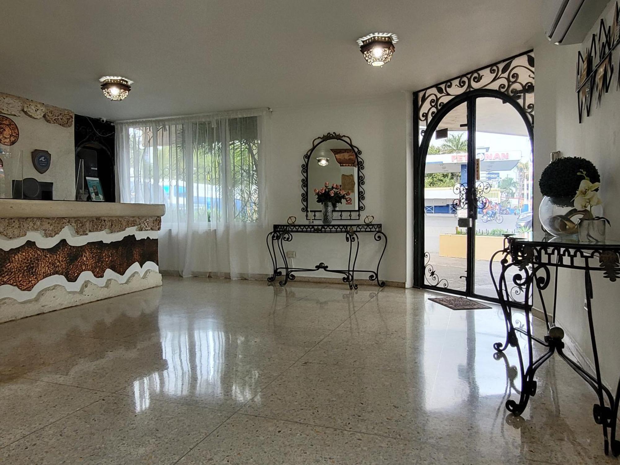 Hotel Olimpo لا رومانا المظهر الخارجي الصورة